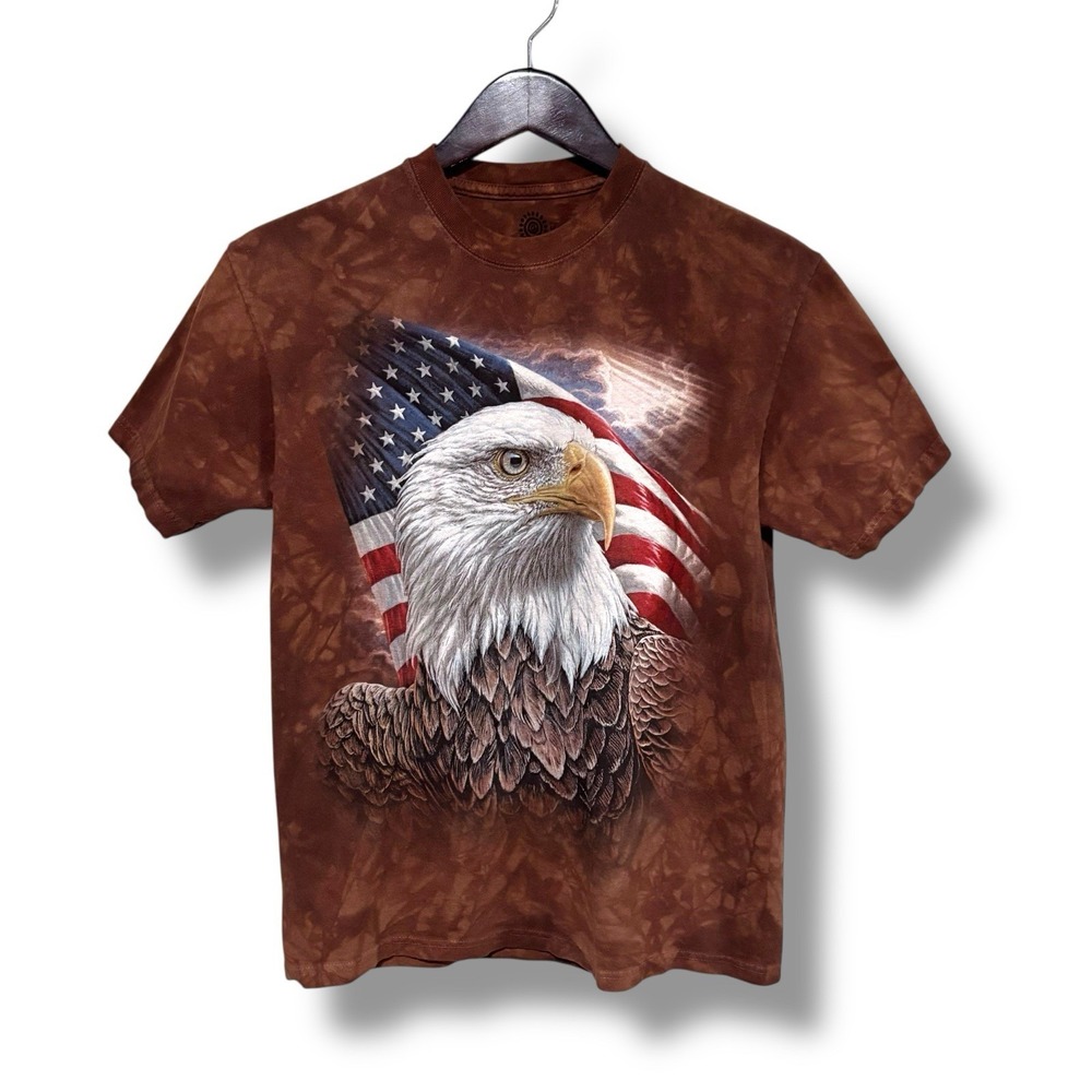 The Mountain Men's American Flag Eagle Tie Dye T Shirt Brown Size Medium 19 x 26